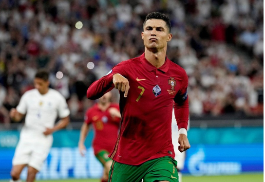 Cristiano Ronaldo - Bồ Đào Nha